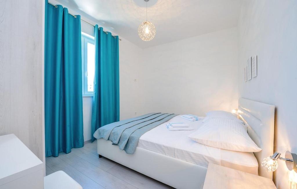 Apartment Niki 2 *