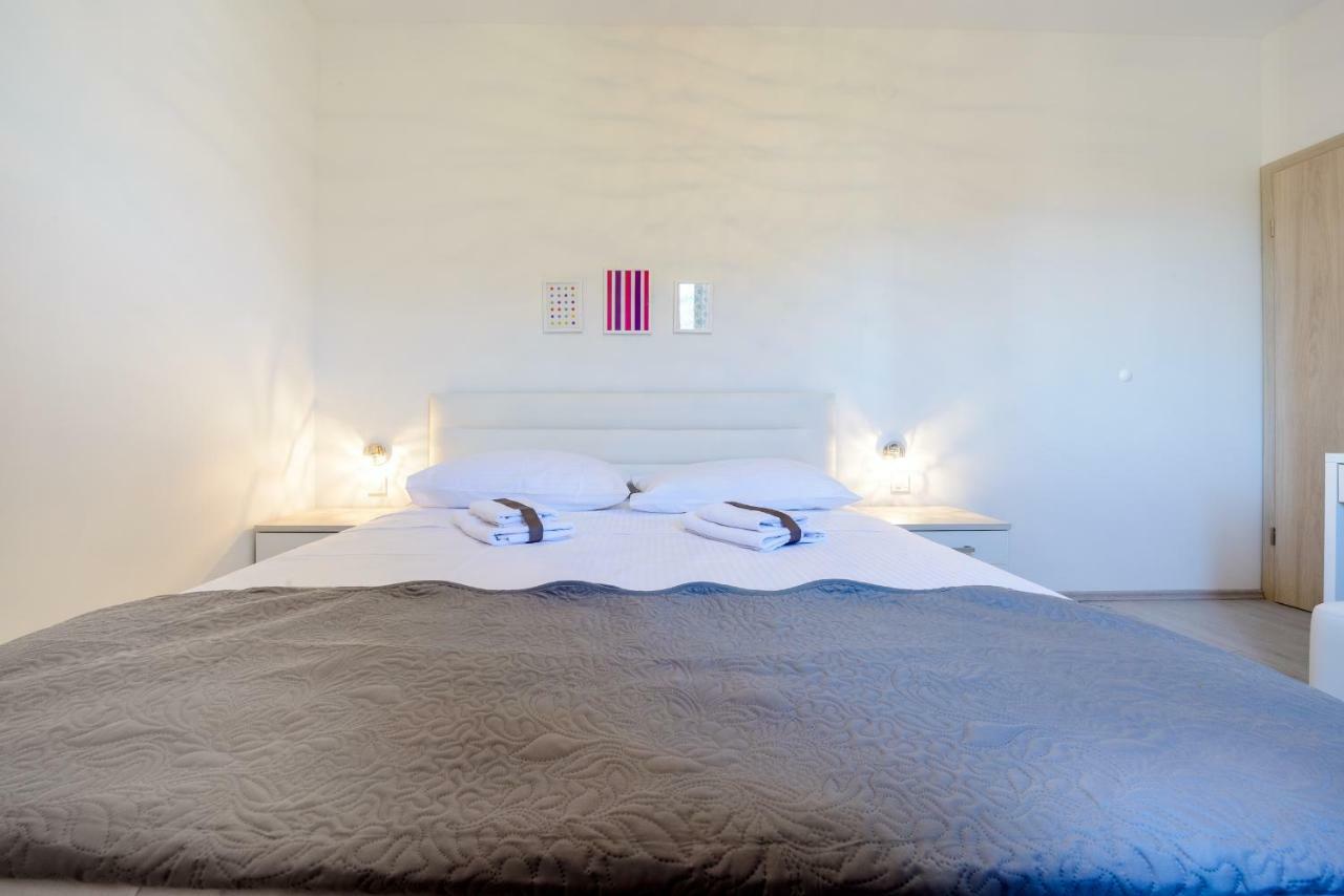 Apartment Niki 2 *